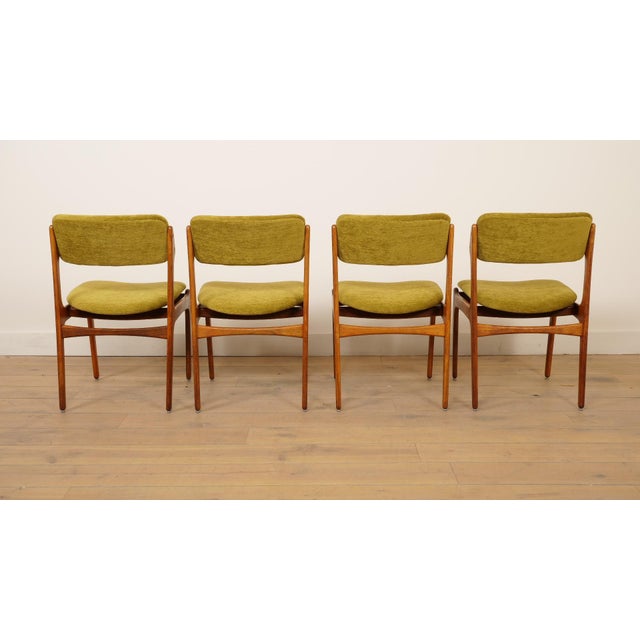 Dining Chairs with Armrests in Rosewood by Erik Buch, Set of 4 For Sale - Image 10 of 17