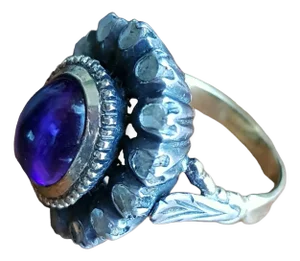 Victorian Amethyst and Rose-Cut Diamond Cabochon Ring. 19th Century, 1850
