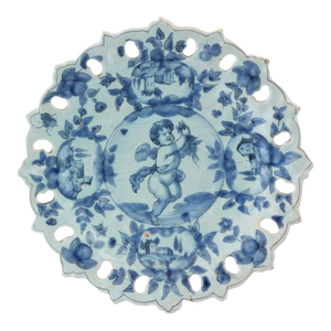19thC Ulisse Cantagalli Faience Cherub Plate