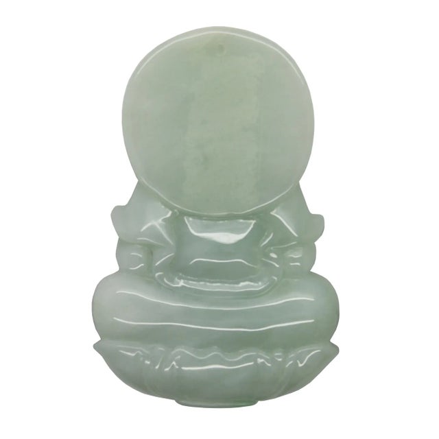 1980s Light Green Sitting Jade Kwan Yin - Bodhisattva - Goddess of Mercy Jade Pendant For Sale - Image 5 of 6