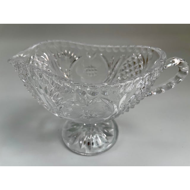 Vintage Clear Crystal Etched Floral Gravy Boat For Sale In Boston - Image 6 of 9