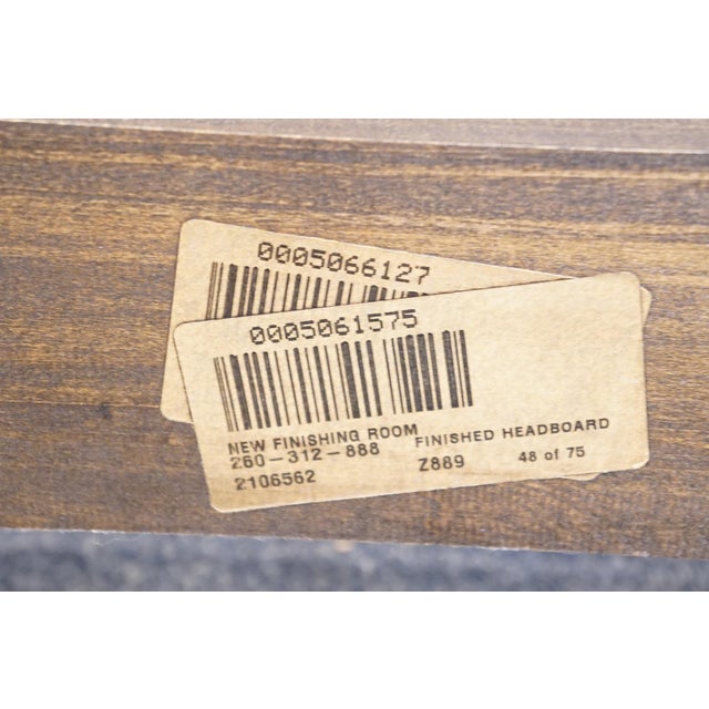 Late 20th Century Drexel Heritage Glen Cove Collection Solid Walnut Contemporary Modern Rustic Queen Size Headboard 260-312-888 For Sale - Image 5 of 5
