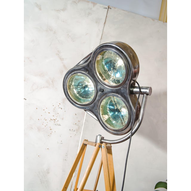Hospital Surgical Spotlight Floor Lamp on Army Crutch Tripod from Heraeus Hanaulux London, 1990s For Sale - Image 4 of 18