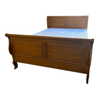 Ethan Allen Country French Queen Sleigh Bed For Sale
