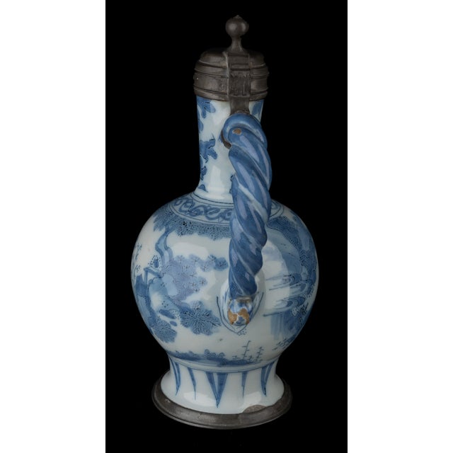 Baroque Delft Blue and White Chinoiserie Wine Jug, 1680-1690 For Sale - Image 3 of 10