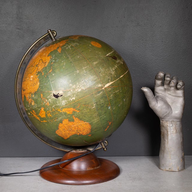 Replogle Illuminated Glass Library Globe c.1930-1940 For Sale - Image 9 of 10