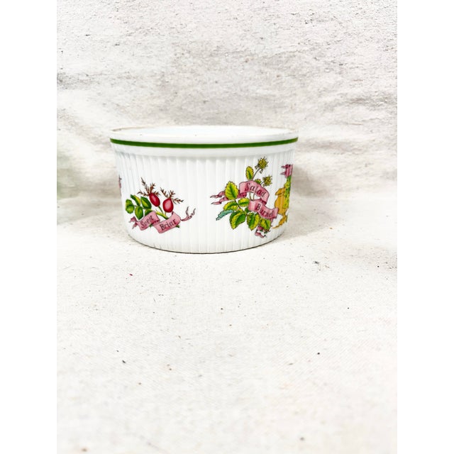 Rustic Vintage 1978 Royal Worcester Country Kitchen Serving Bowl For Sale - Image 3 of 6