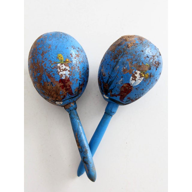 Vintage Mid-Century Mexican Folk Art Maracas For Sale - Image 4 of 10