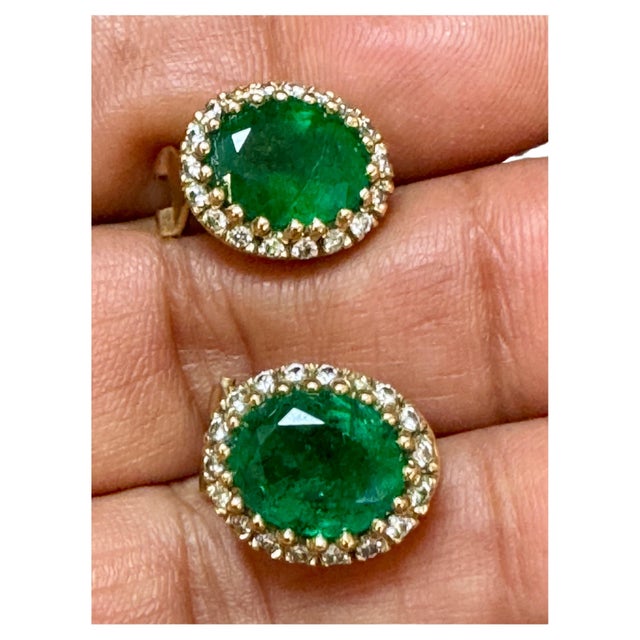 2020s 5 Carat Oval Shape Emerald & 1 Ct Diamond Post Back Earrings 14 Karat Yello Gold For Sale - Image 5 of 8