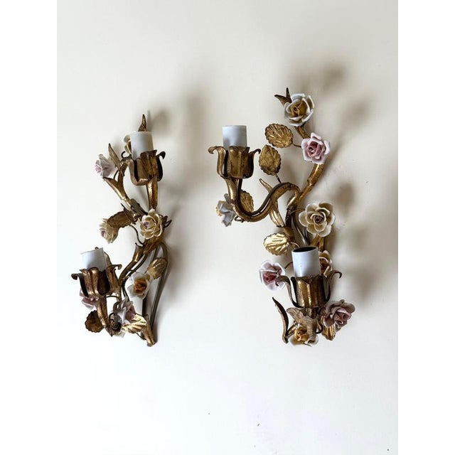 Brown Vintage Italian Mirrored Gilt Metal and Porcelain Rose Sconces, 1940s, Set of 2 For Sale - Image 8 of 18