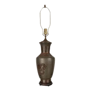 Single Chinoiserie Style Table Lamp