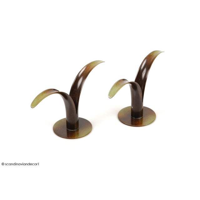1940s Scandinavian Modern Liljan Candlesticks in Bronze by Ivar Ålenius Björk for Ystad Brons, 1940s, Set of 2 For Sale - Image 5 of 11