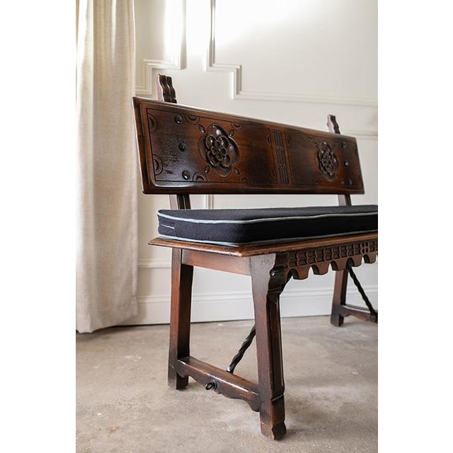 1930's Kittinger Furniture Spanish Baroque Style Iron-Mounted Walnut Hall Bench For Sale In Minneapolis - Image 6 of 17