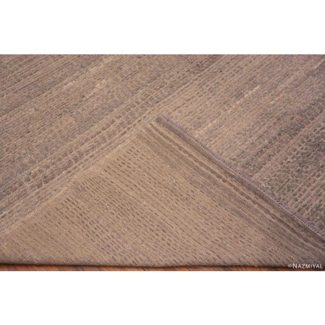 Nazmiyal Collection Modern Neutral Grey Abstract Contemporary Handmade Wool Area Rug For Sale In New York - Image 6 of 6