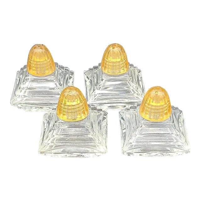 1930's Art Deco Individual Salt Shakers - Set of Four For Sale