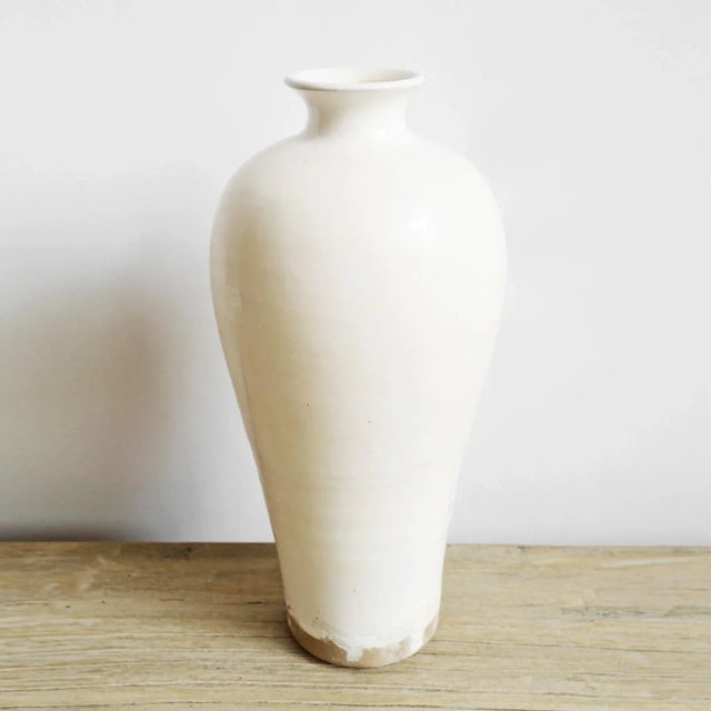 Farmhouse Farmhouse Vintage White Milk Pottery Vase For Sale - Image 3 of 4