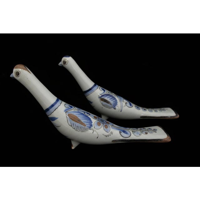Farmhouse Ken Edwards El Palomar Blue Tonala Mexico Folk Pottery Dove Bird Figurine Pair For Sale - Image 3 of 15