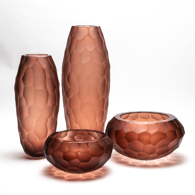 2020s Hand-Blown Murano Battuto Bowl in Light Amaretto Small For Sale - Image 5 of 9