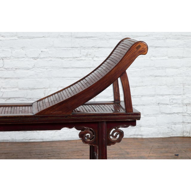 Mid 19th Century Chinese Qing Dynasty Elm & Bamboo Lounge Chair with Cloud Carved Spandrels For Sale In New York - Image 6 of 12