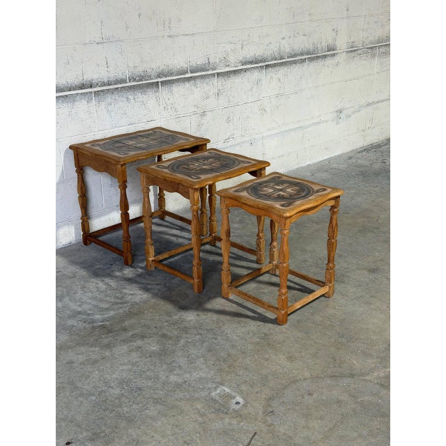 Oak Ceramic Tile-Top Nesting Tables Set of 3 With Spindle Legs Traditional Vintage For Sale - Image 9 of 10
