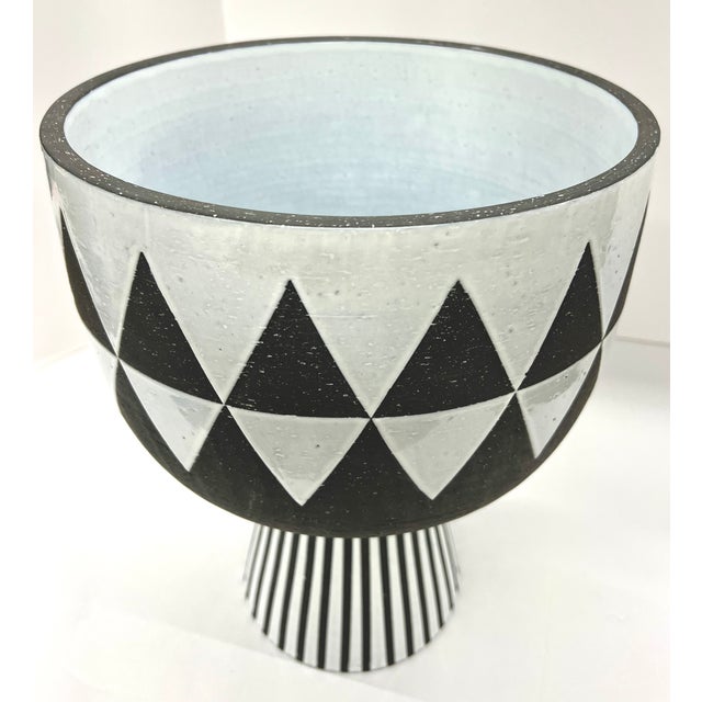 Abstract Jonathan Adler Palm Springs Diamonds Stoneware Bowl For Sale - Image 3 of 6