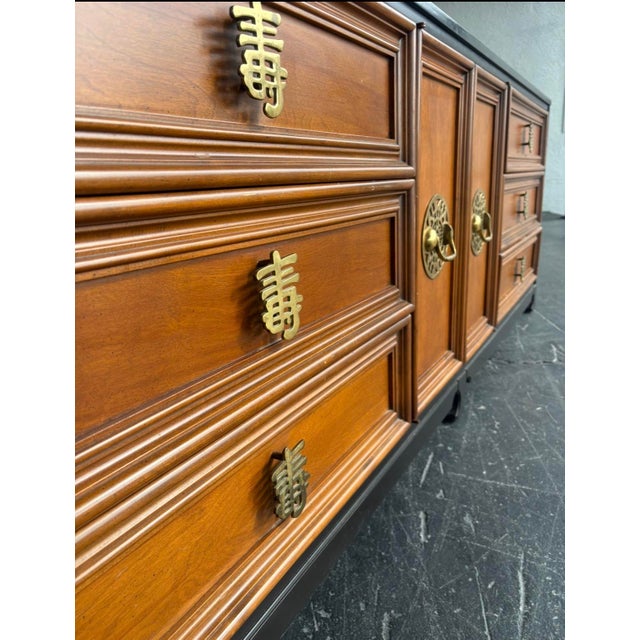 Late 20th Century Hollywood Regency Chinoiserie Niner For Sale - Image 5 of 16