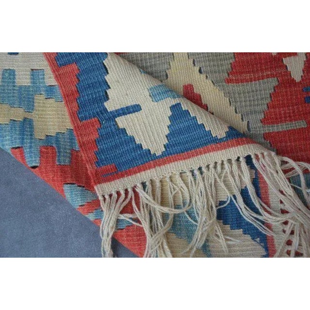 1960's Vintage Turkish Wool Kilim Rug- 3′8″ × 5′1″ For Sale - Image 4 of 11