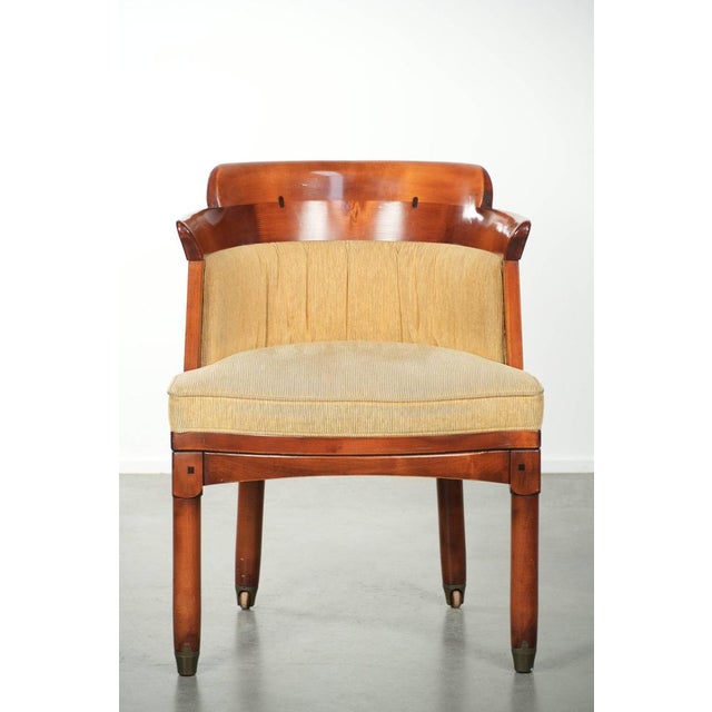 We are offering this beautiful Schuitema design side chair/desk chair/dining chair from the Shaker series, featuring a...