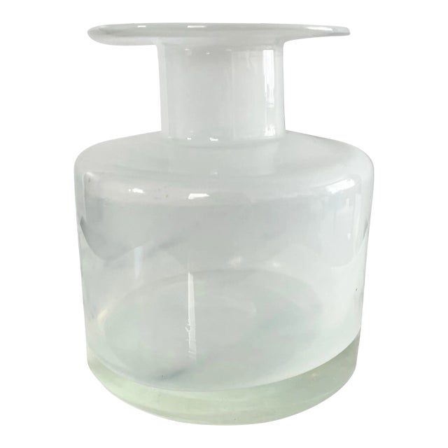 Vintage Mid-Century Scandinavian Modern White Blown Glass Gul Vase For Sale