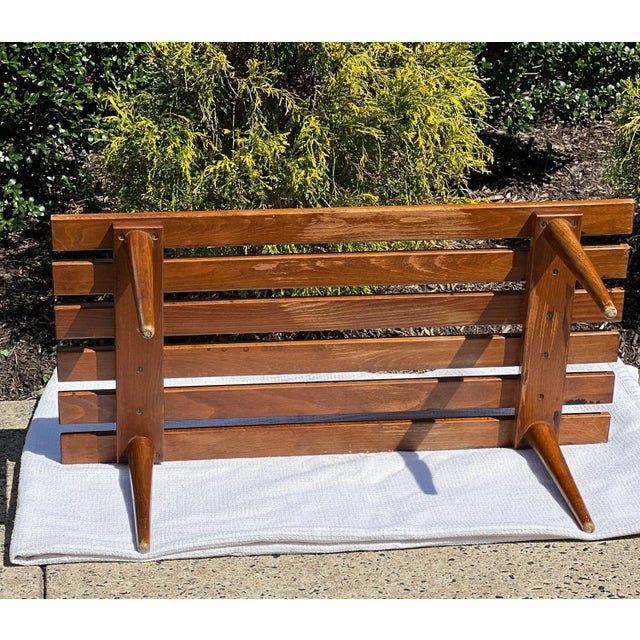 1960s Vintage Mid Century Modern Slat Coffee Table For Sale - Image 5 of 8