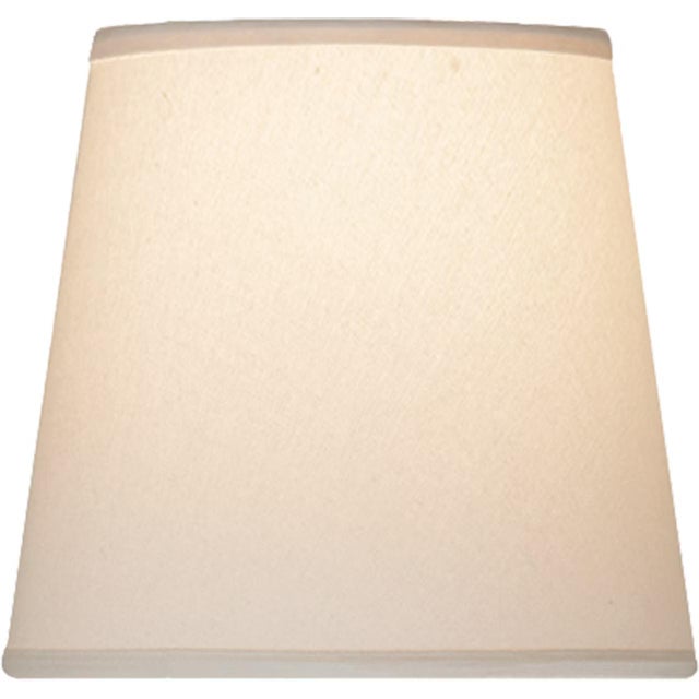 Traditional Chapman & Myers by Visual Comfort Signature 3" x 4" x 4" Linen Candle Clip Shade For Sale - Image 3 of 3