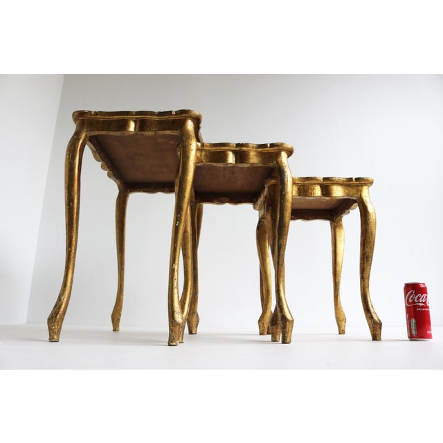 Florentine Hand-Painted Gilded Nesting Tables, Italy, 1960s, Set of 3 For Sale - Image 9 of 10