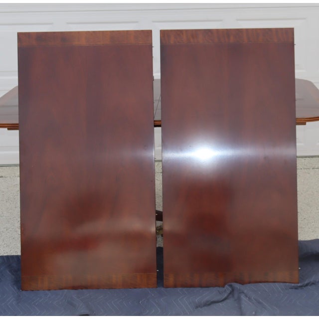 1980s Henredon Mahogany Double Pedestal Dining Table With Leaves – Traditional Formal For Sale - Image 11 of 12
