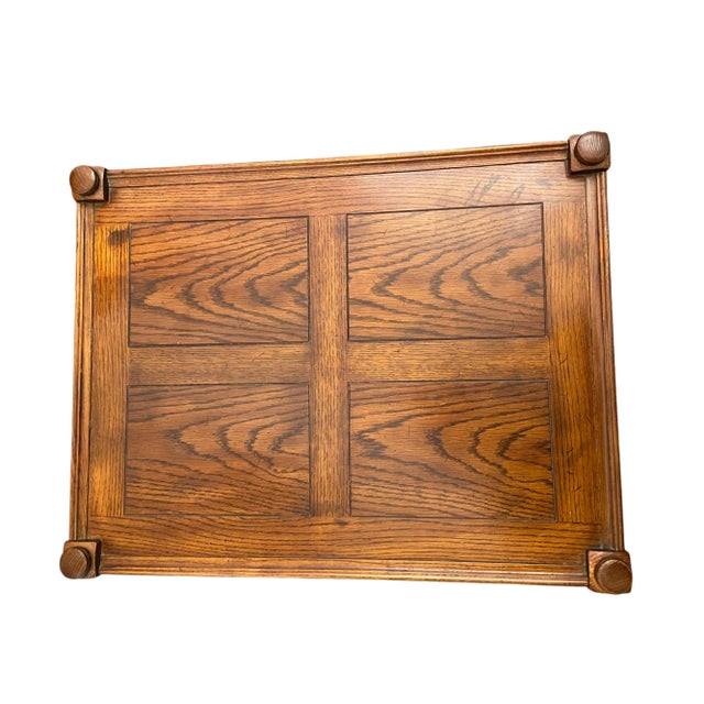 Late 20th Century Henredon Two-Tiered Scalloped Side Table For Sale - Image 5 of 10