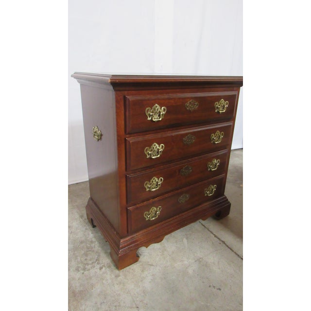 1980s American Drew Cherry Nightstand Table Designer For Sale - Image 4 of 7