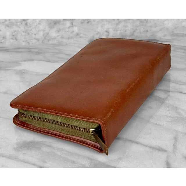 Vintage Traditional Leather Gentleman's Travel Grooming Set For Sale - Image 11 of 11