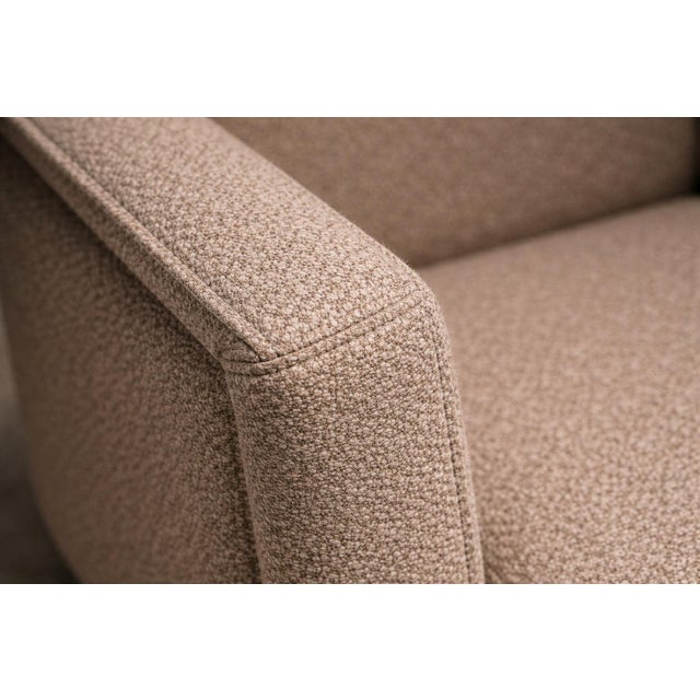 Metal Geraldo De Barros Pair of Armchairs in Blackened Steel & Taupe Mushroom Wool Bouclé, Brazil, 1970s For Sale - Image 7 of 11
