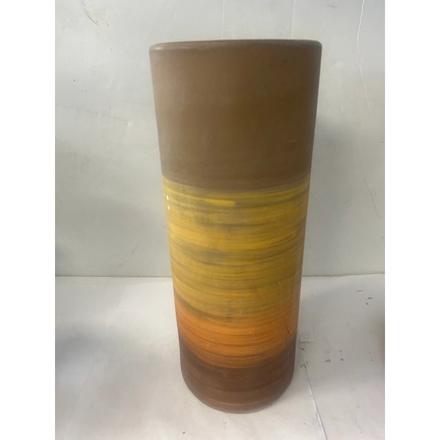 Modern 1970s Royal Haeger Sandstone Glaze Cylinder Vase For Sale - Image 3 of 7