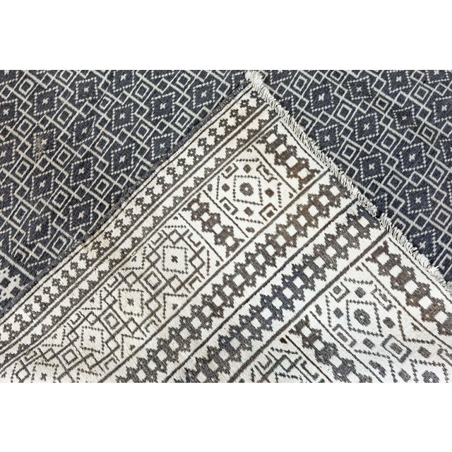 Gray High-quality Antique Indian Gray, White Handmade Cotton Agra For Sale - Image 8 of 9
