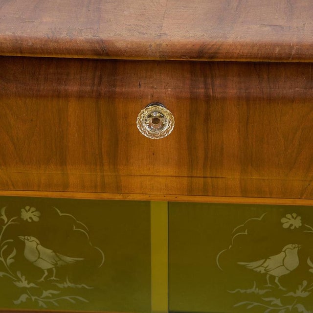 - untested turntable Height: 75 Width: 80 Depth: 40 Style: VINTAGE Production Period: 1930 - 1939 Design Period: 1920 -...