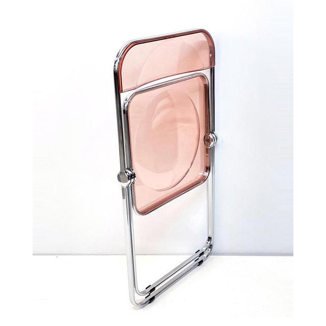 Castelli Acrylic Glass Pink and Chrome Plia Chairs by Piretti for Castelli, Italy, 1970s, Set of 12 For Sale - Image 4 of 18