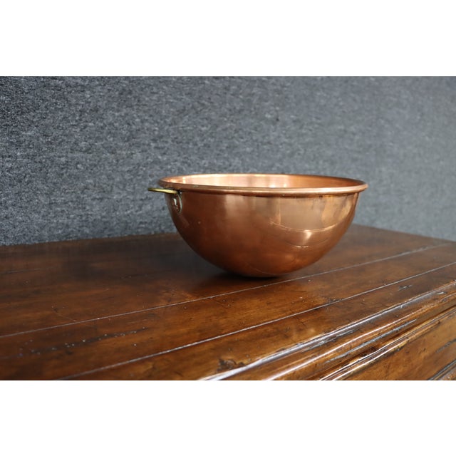 English Copper Mixing Bowl For Sale - Image 4 of 11