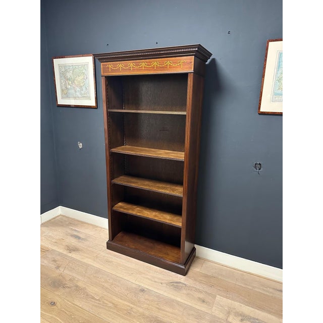 Stylish open bookcase in mahogany with inlay. Adjustable shelves. Not an antique bookcase.