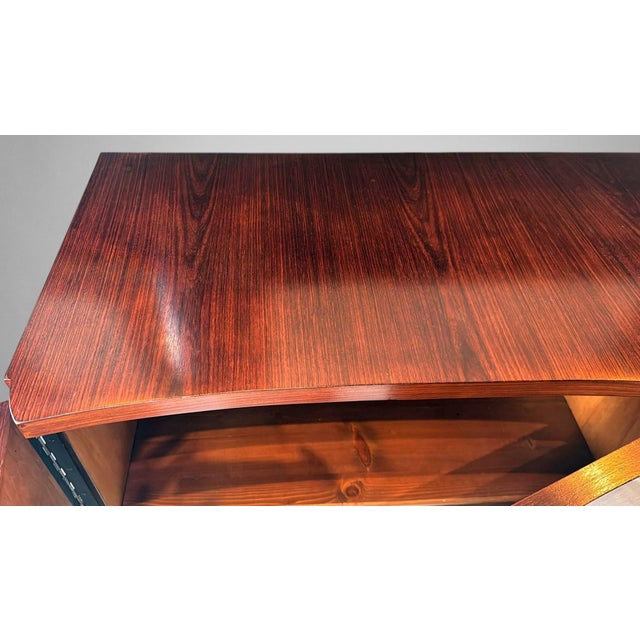 Mid 20th Century Art Deco Italian Sapele Wood Sideboard For Sale - Image 13 of 18