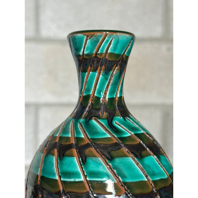 Gustavsberg 1950s Stig Lindberg Ceramic Vase, Sweden For Sale - Image 4 of 5