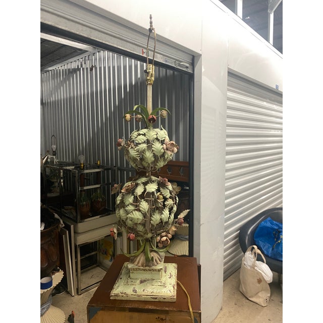 1960s Tole Painted Metal Table Lamp For Sale - Image 12 of 12