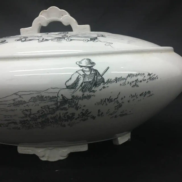 Late 19th Century 19th Century Victorian Black & White Ceramic British Soup Tureen For Sale - Image 5 of 8