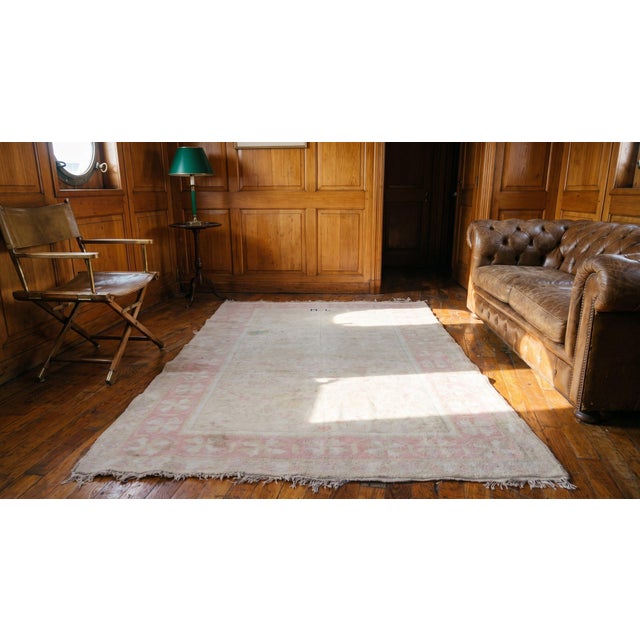 1920s Ivory Rose Floral Antique Indian Agra Cotton Rug 4' 0" X 7' 0" Handknotted Wool Carpet For Sale - Image 9 of 9