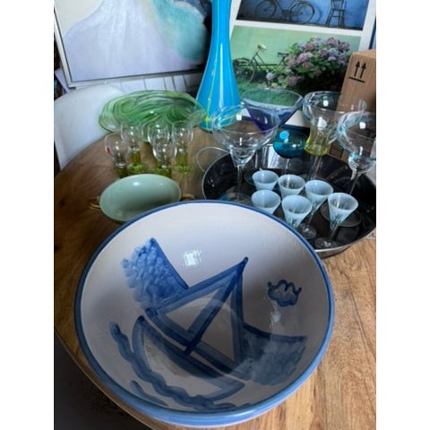 Late 20th Century Late 20th Century Signed Authentic Mary Hadley Blue and White Sailboat Bowl For Sale - Image 5 of 6