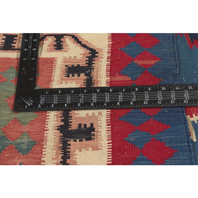 Textile Vintage Persian Shiraz Kilim Rug, 05'07 X 08'07 For Sale - Image 7 of 10